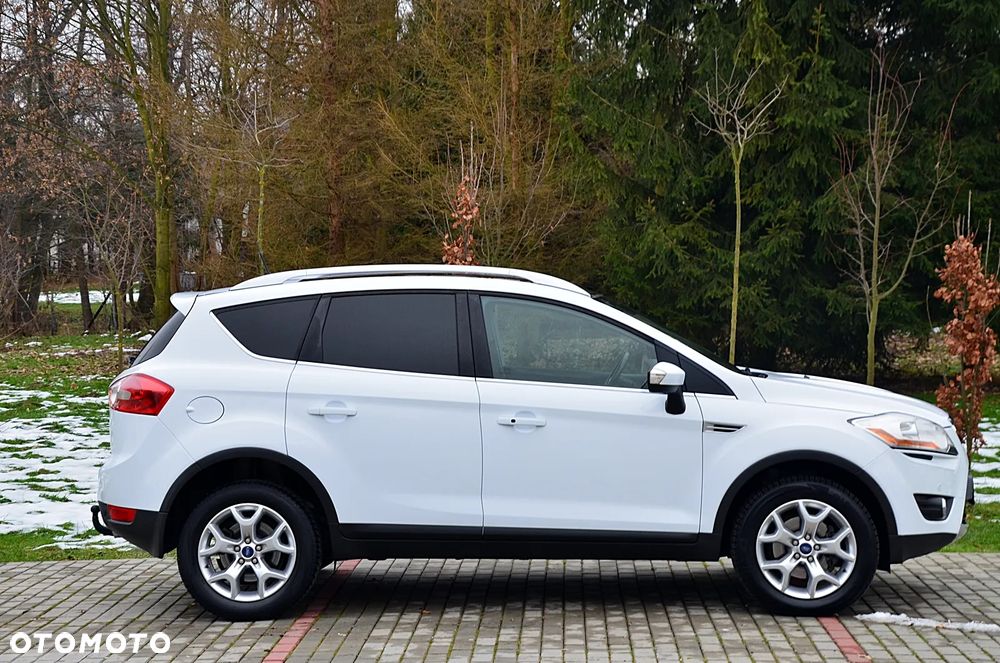 Ford Kuga - 9