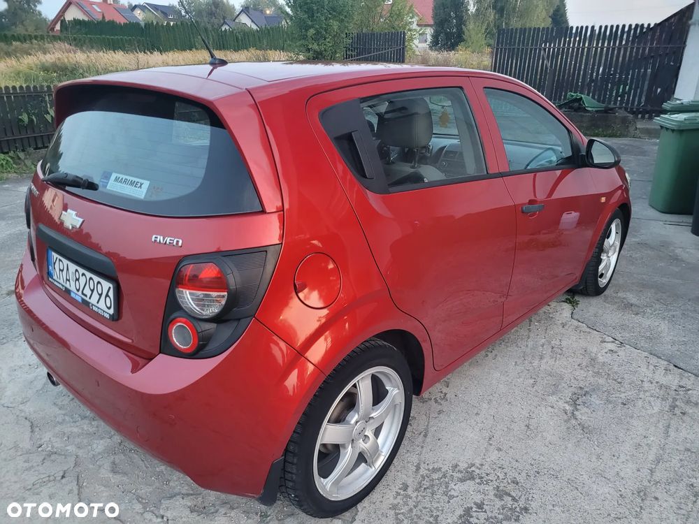 Chevrolet Aveo 1.2 LS - 17