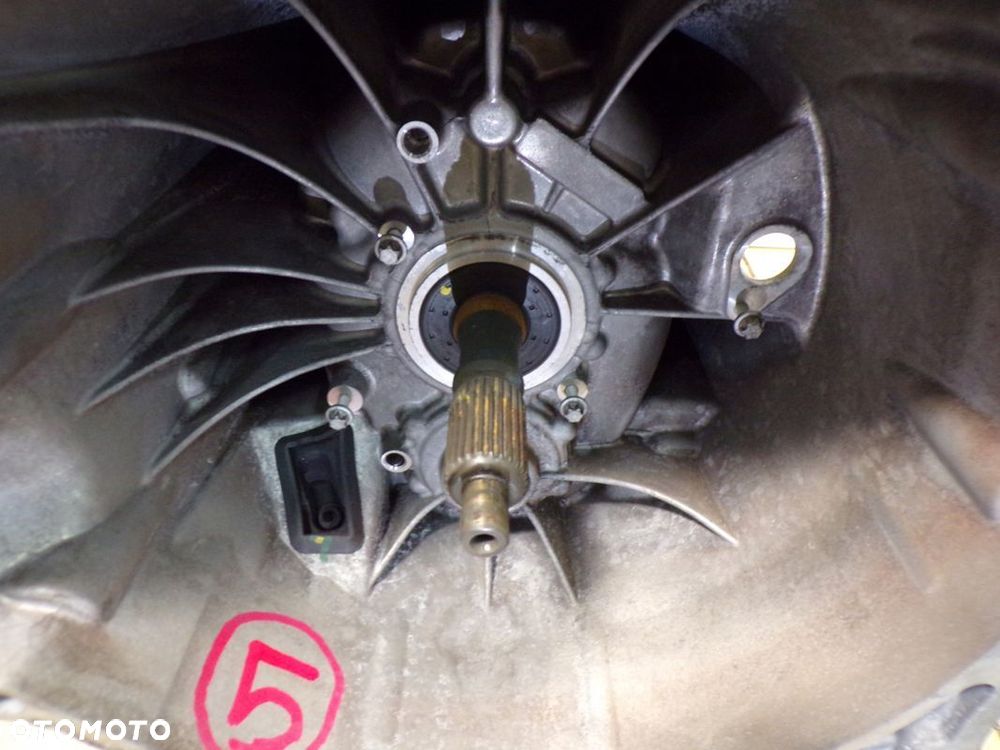 VW CRAFTER 2.5TDI 06- SKRZYNIA BIEGÓW DEMONTAŻ - 6