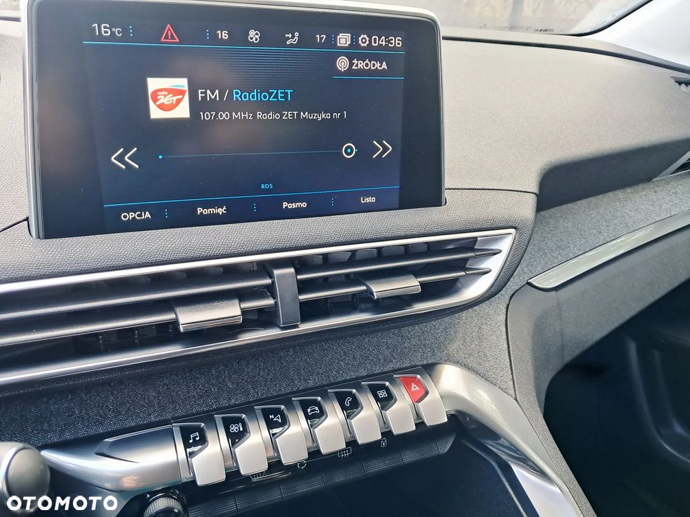 Peugeot 3008 1.2 PureTech GPF Allure S&S EAT8 - 23