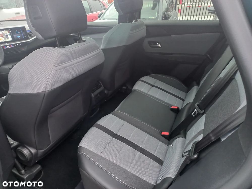 Opel Grandland X - 11