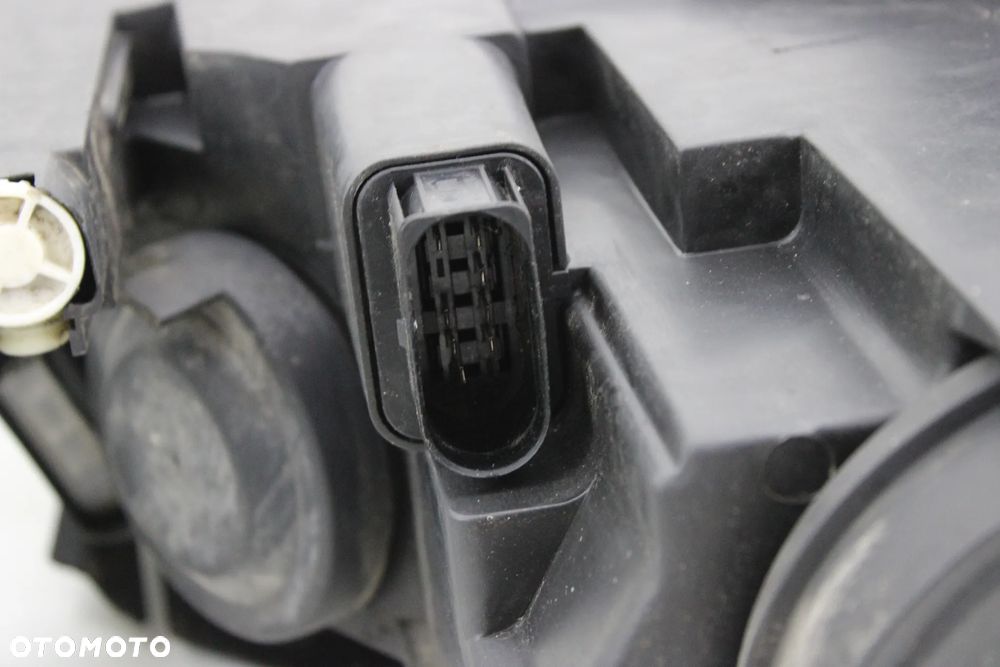 VW Passat B6 Lampa Przód Lewa Prawa EU - 8