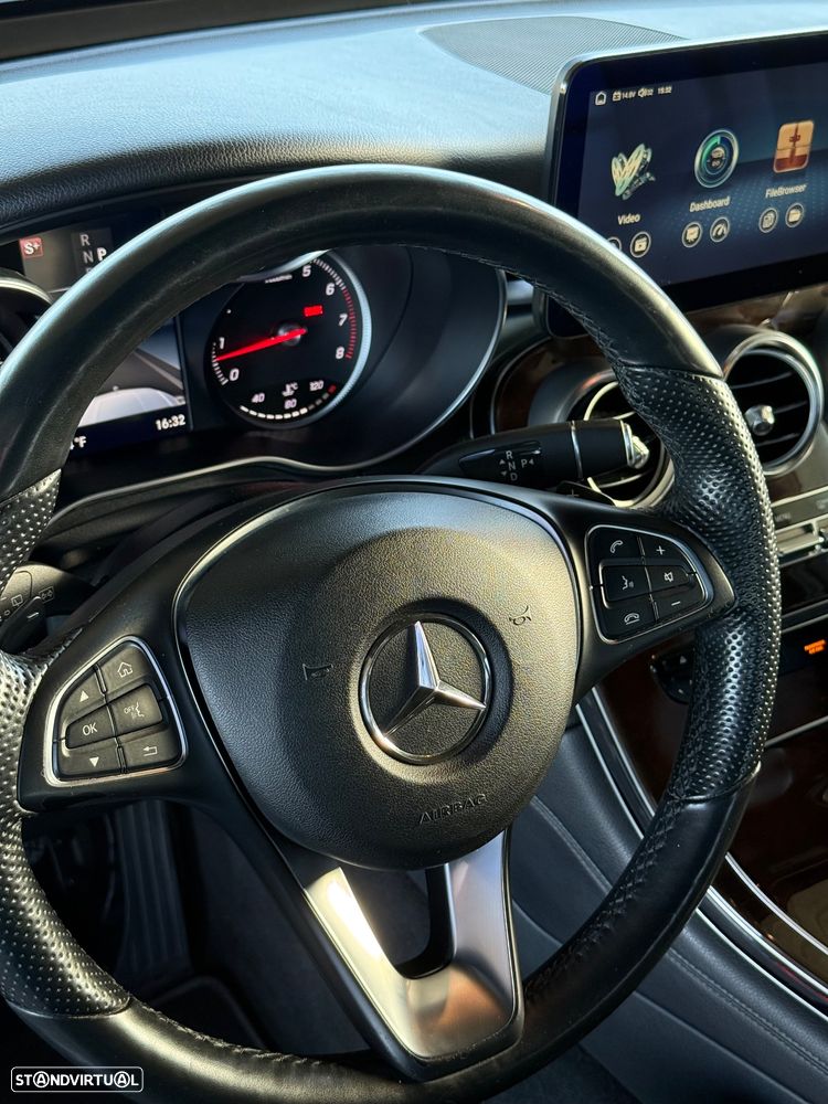 Mercedes-Benz GLC 300 4Matic 9G-TRONIC - 37