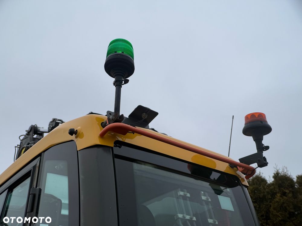 Volvo EC 140 EL - 15