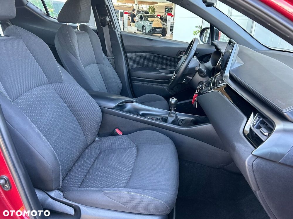 Toyota C-HR 1.2 T GPF Premium - 10