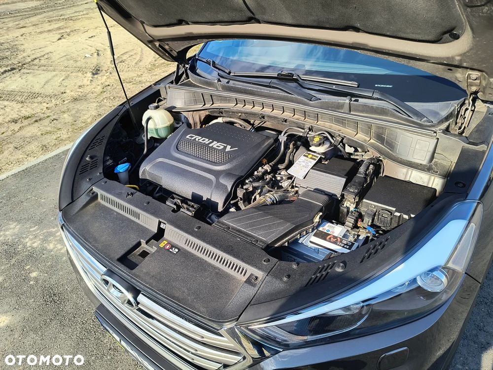 Hyundai Tucson 2.0 CRDI Premium 4WD - 6