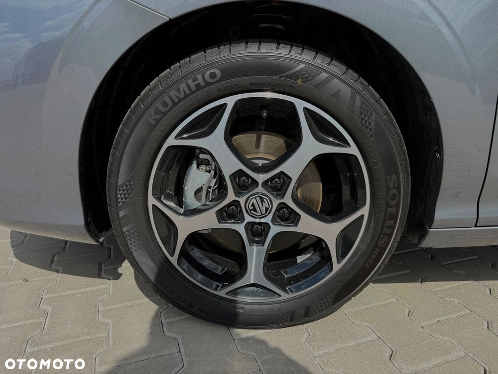 MG MG3 1.5 HEV+ Exclusive - 12