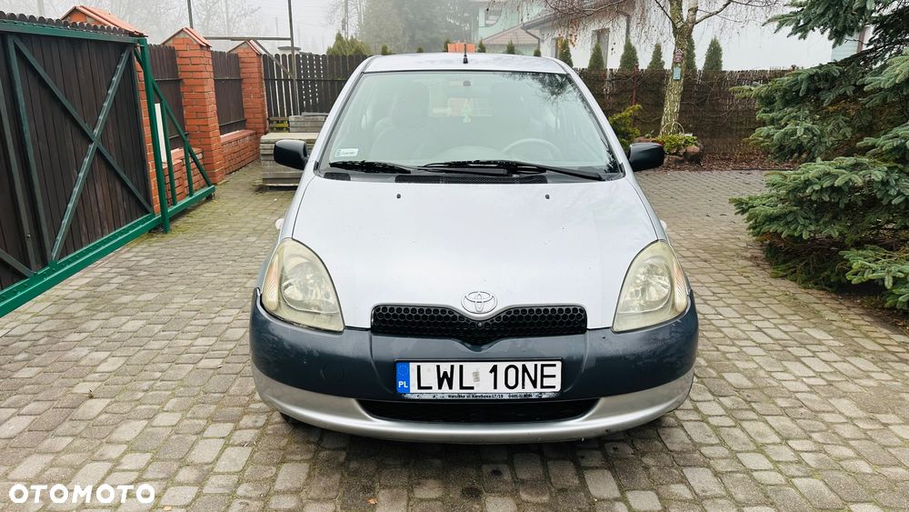 Toyota Yaris - 3