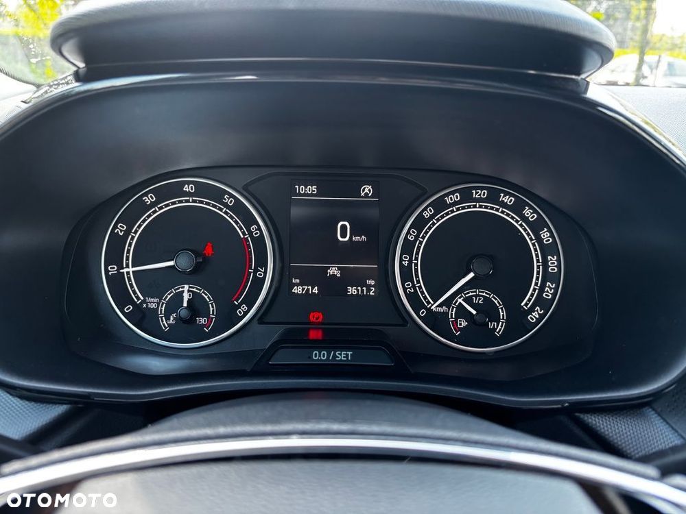 Skoda Fabia 1.0 Ambition - 13