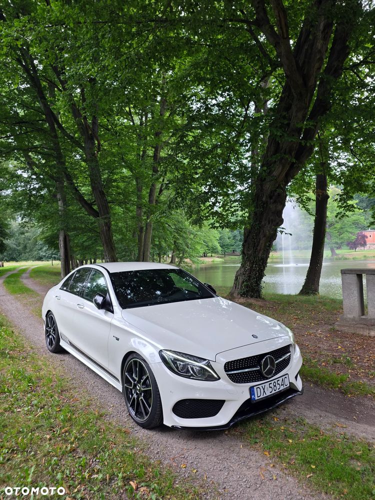 Mercedes-Benz Klasa C AMG 43 4Matic 9G-TRONIC - 13