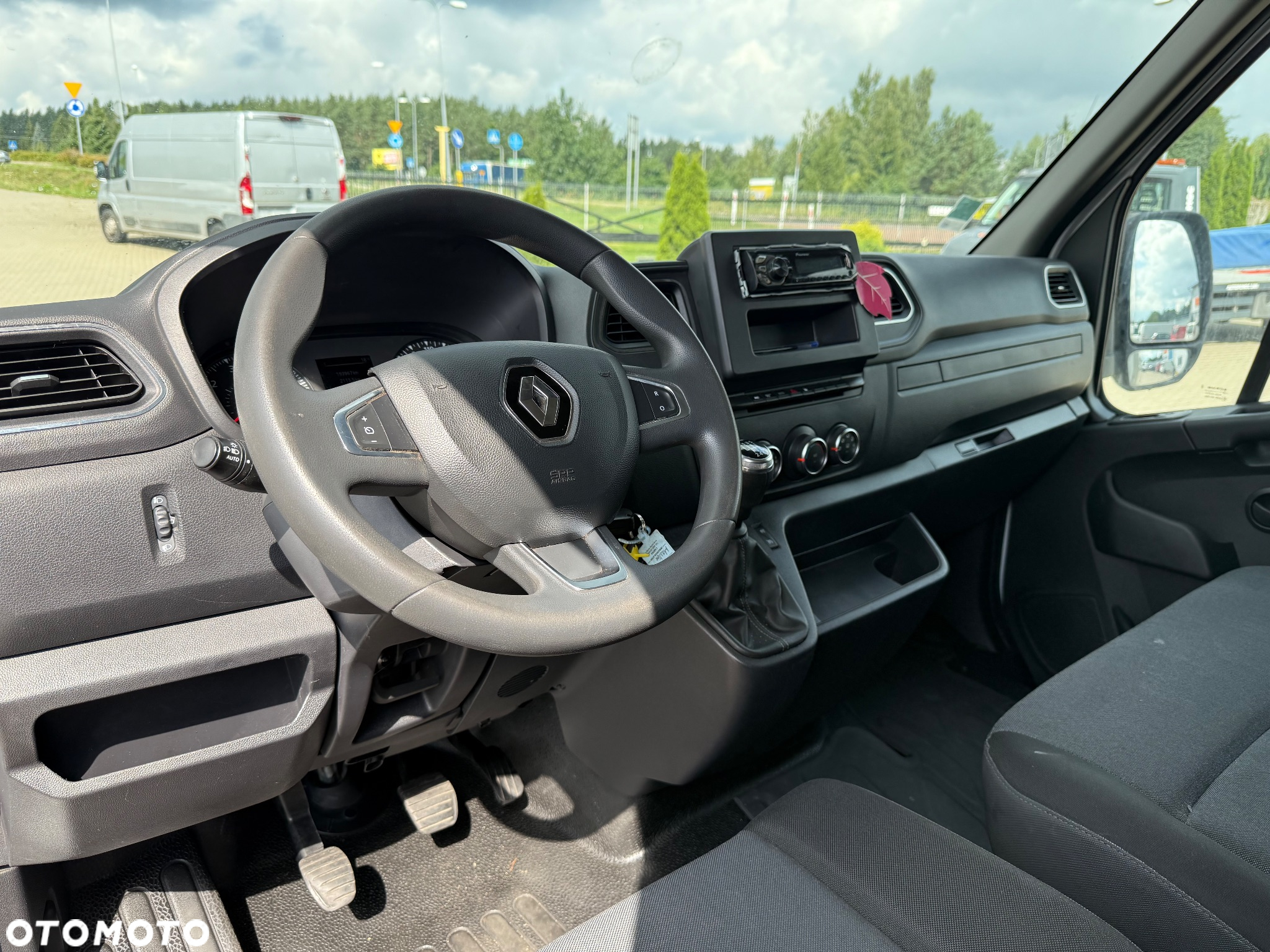 Renault Master 2.3dci kontener winda bliźniak - 4
