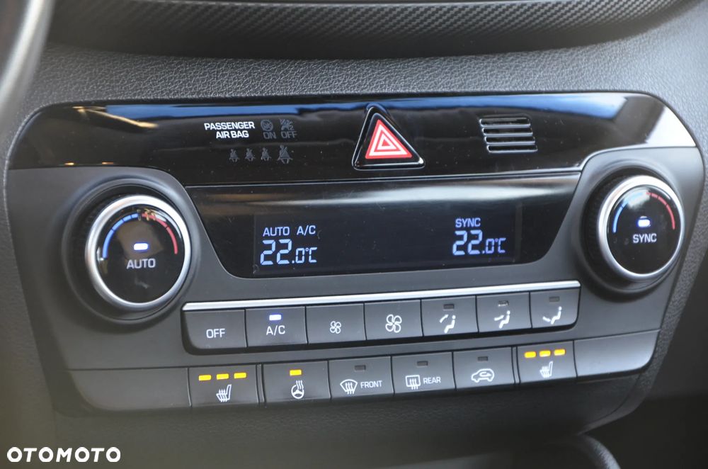 Hyundai Tucson blue 1.6 CRDi 2WD DCT Premium - 31