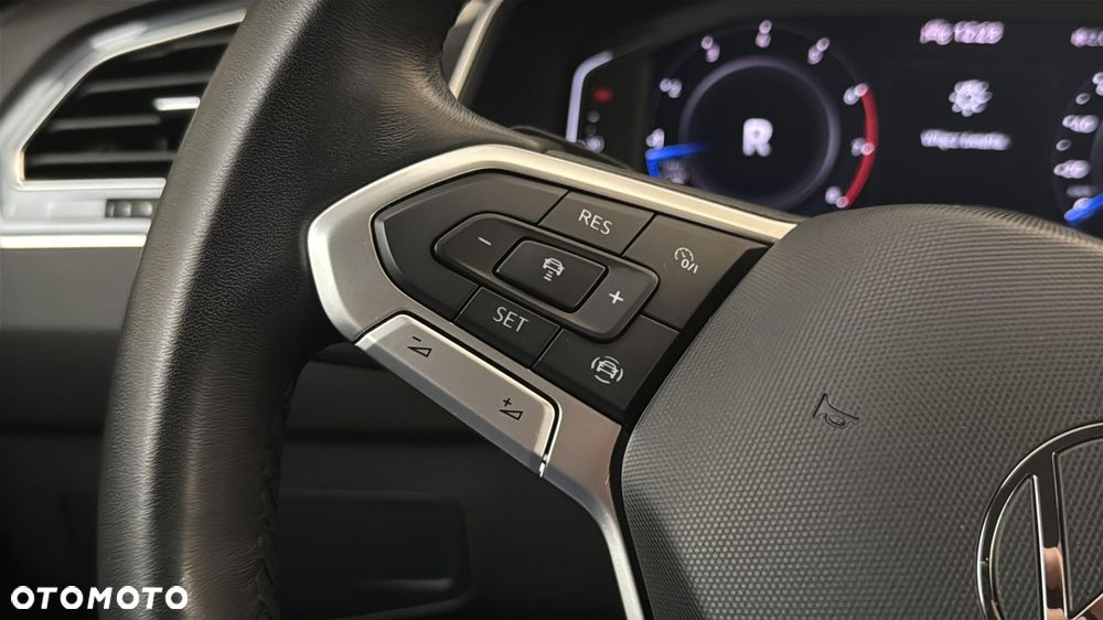 Volkswagen Tiguan 1.5 TSI EVO Life DSG - 27