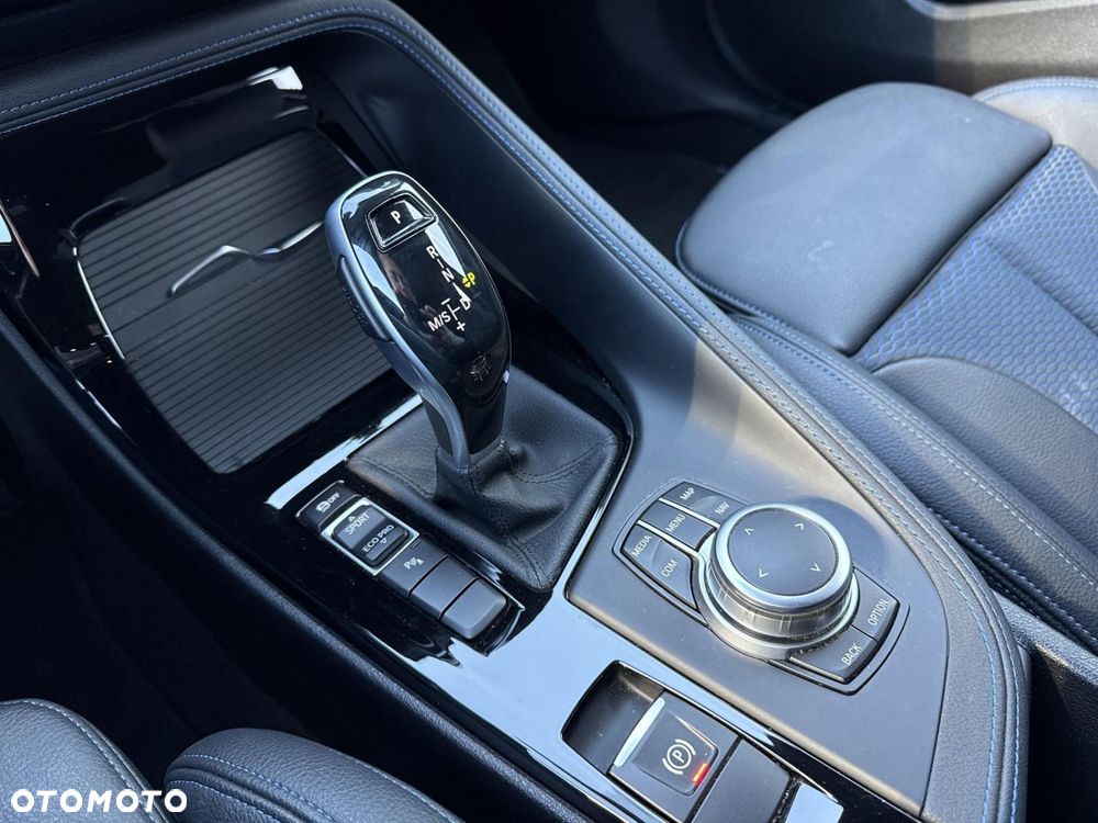 BMW X2 - 16