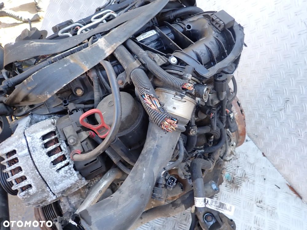 SILNIK BMW  N47  D20C  2.0 DIESEL - 4