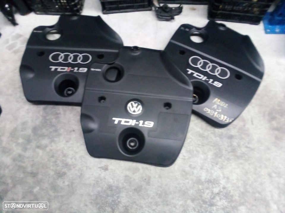 Tampa de motor Audi A3 Ref: 038103935 - 1