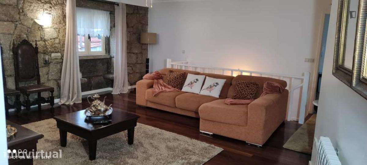 Casa com 2 quartos - localizado em Braga - Grande imagem: 4/25