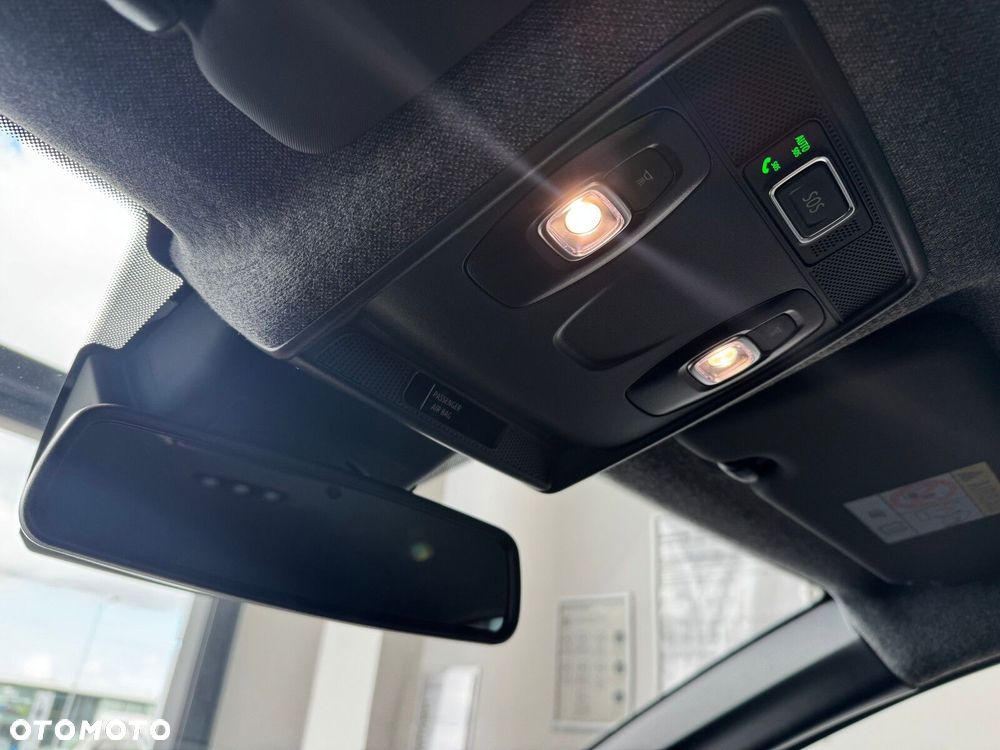 Renault Captur - 19