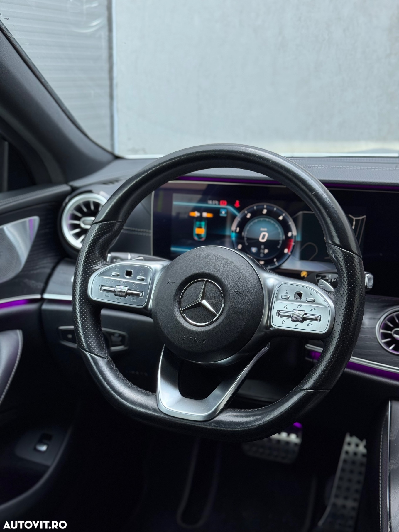 Mercedes-Benz CLS - 7