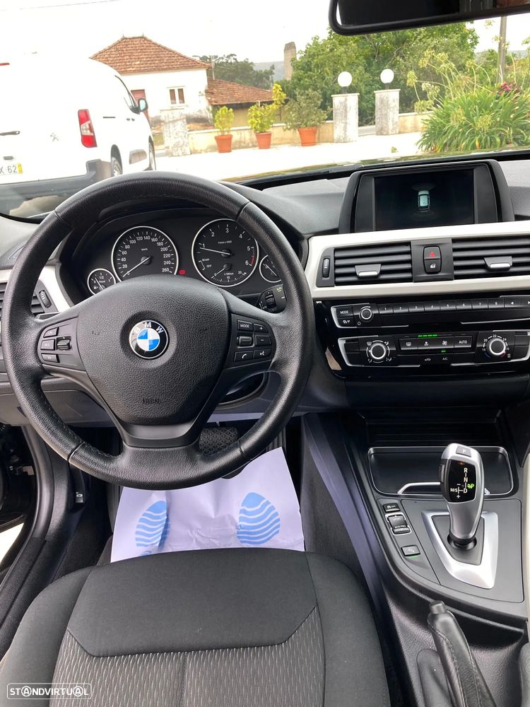 BMW 318 d Touring Advantage Auto - 9