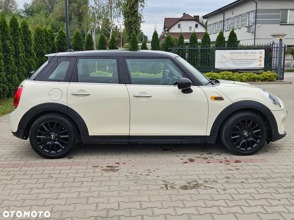 MINI Cooper Standard - 22