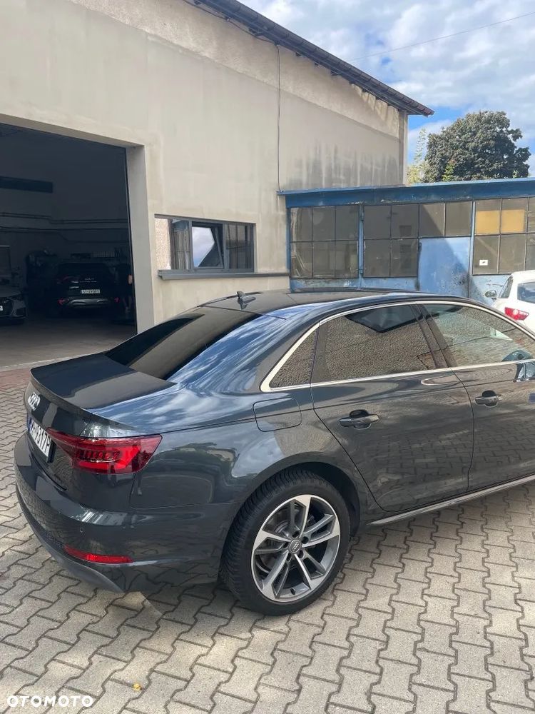 Audi A4 ver-2-0-tdi-sport-s-tronic - 3