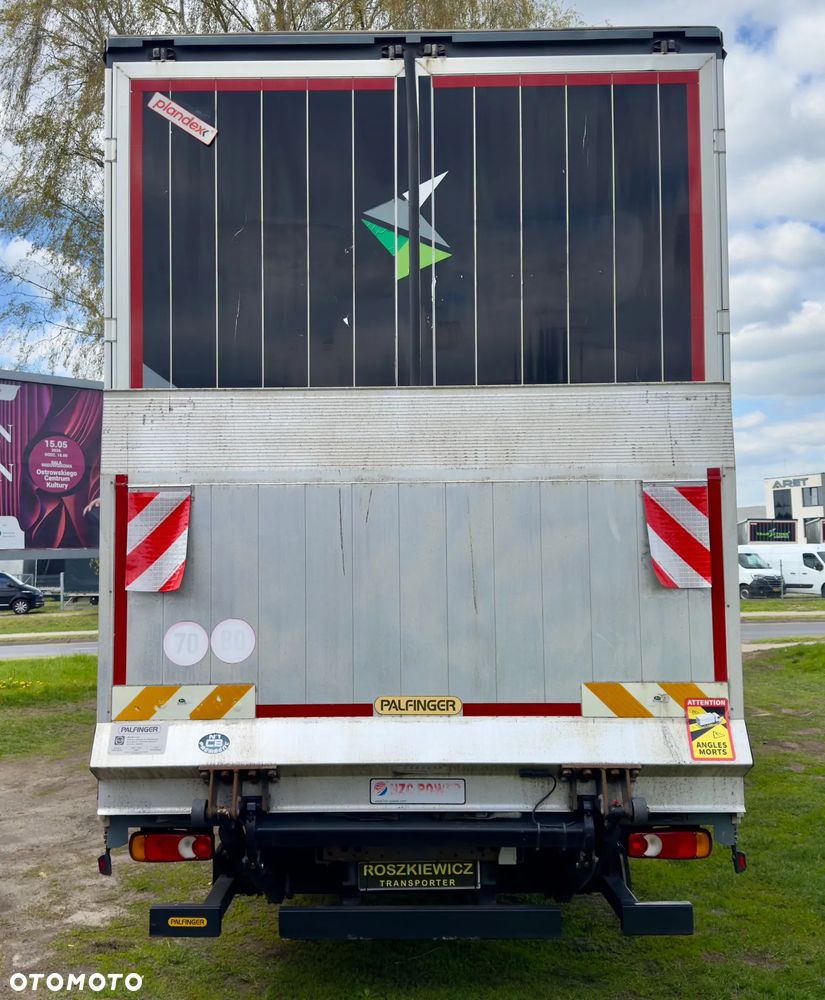 DAF LF 260 , WINDA ,18 EP, SALON PL ,Firanka obustronna + klamry, Bezwypadkowy  , Spanie z tyłu x2 , Dach otwierany , Drzwi - 4