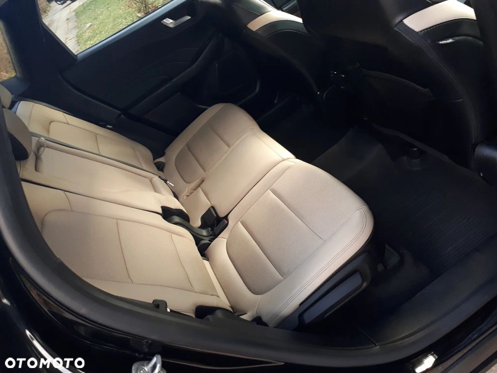 Ford Escape 2.0 EcoBoost AWD Titanium - 14
