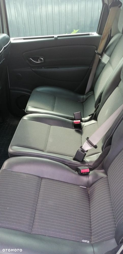 Renault Scenic 1.6dCi Energy Bose Edition - 10