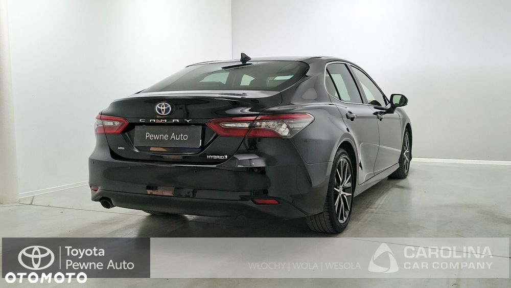 Toyota Camry 2.5 Hybrid Executive CVT - 22