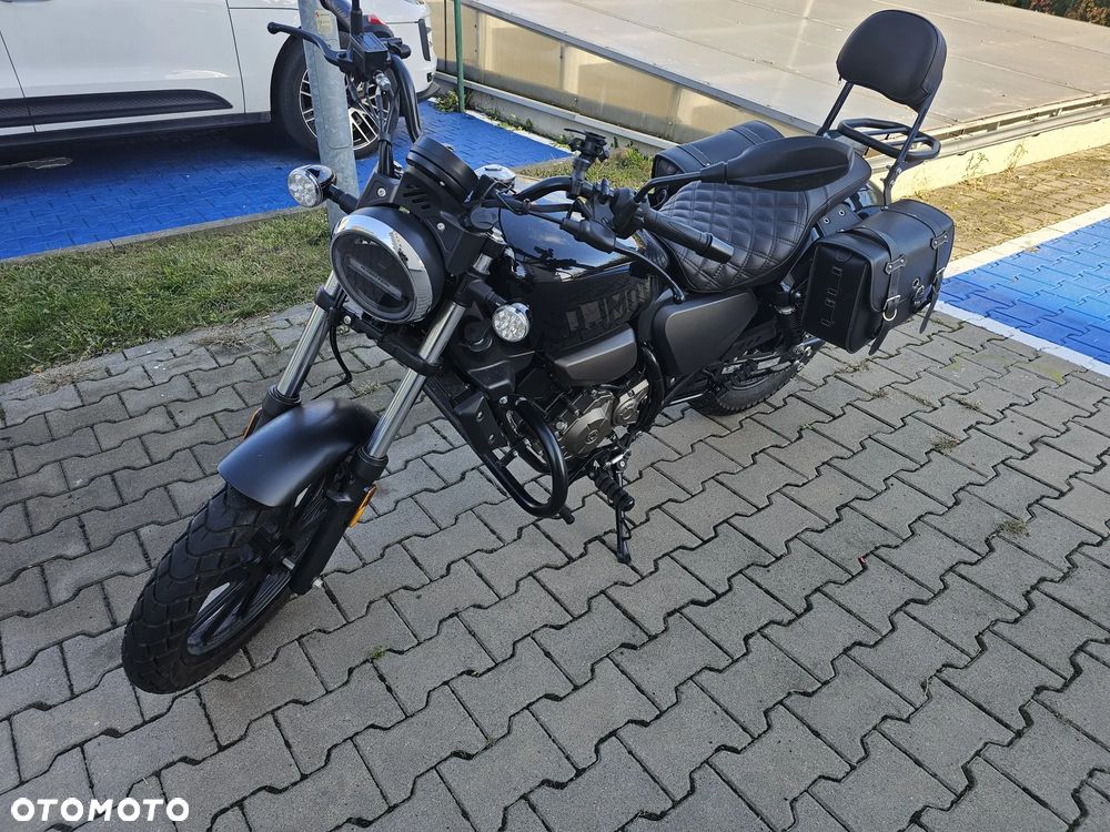 QJMOTOR SRV 125 - 19