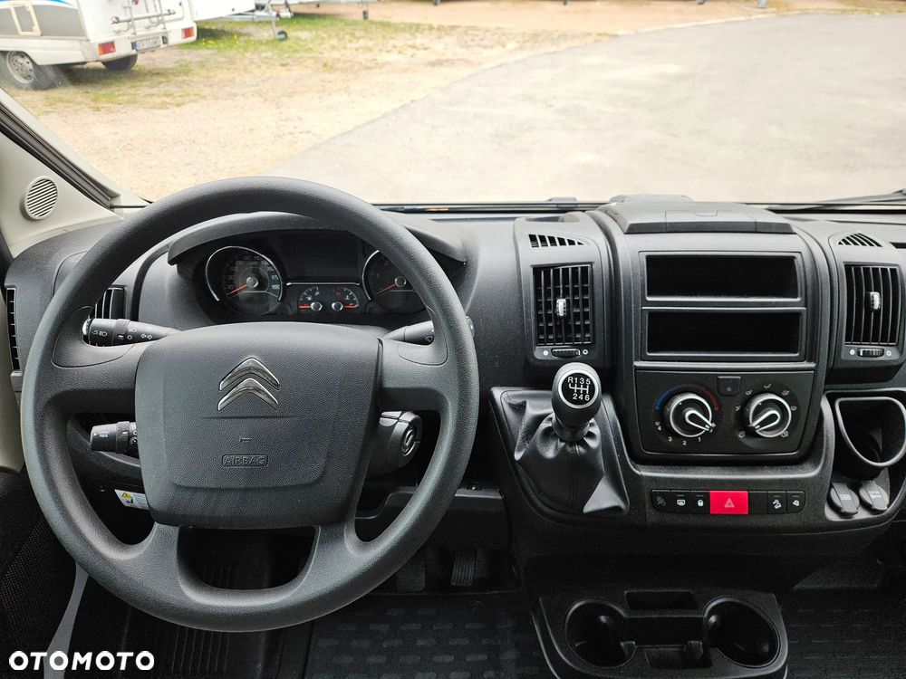 Burstner Delfin 690 G - 6