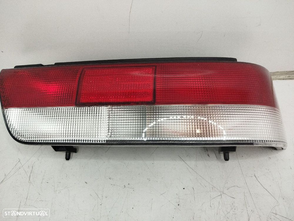 Farolim Stop Dto Suzuki Swift Ii Hatchback (Ea, Ma)