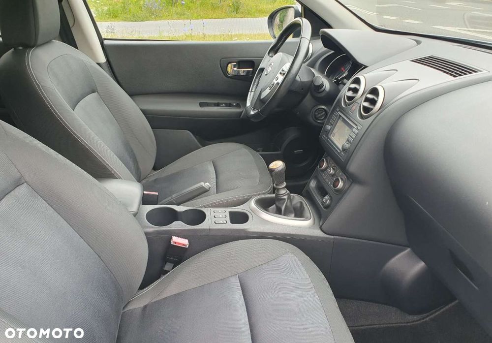 Nissan Qashqai+2 - 28