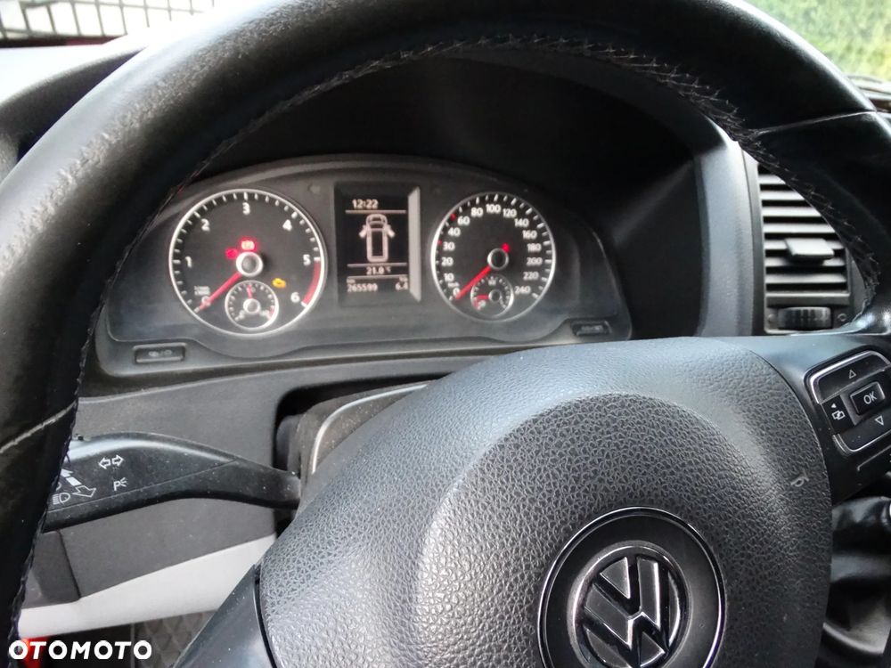 Volkswagen Transporter - 9