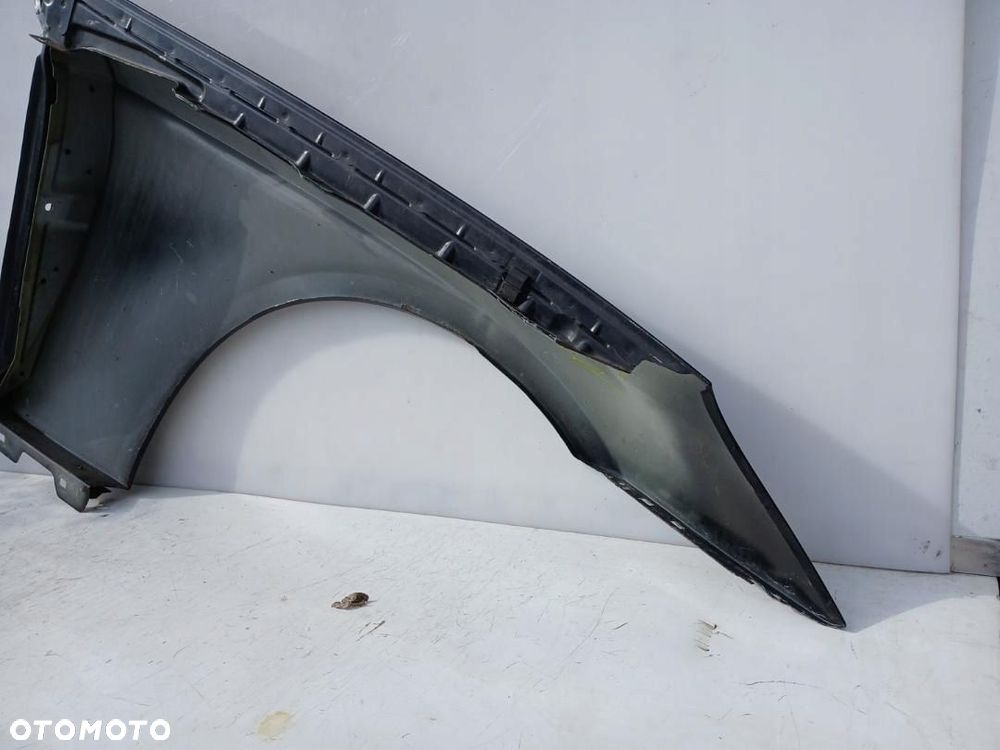 BŁOTNIK LEWY PRZÓD PRZEDNI MERCEDES CLS W219 C219 LAKIER 197 CZARNY - 6