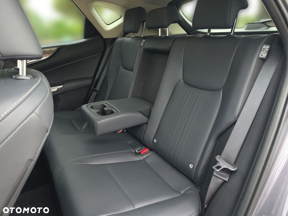 Lexus NX - 31
