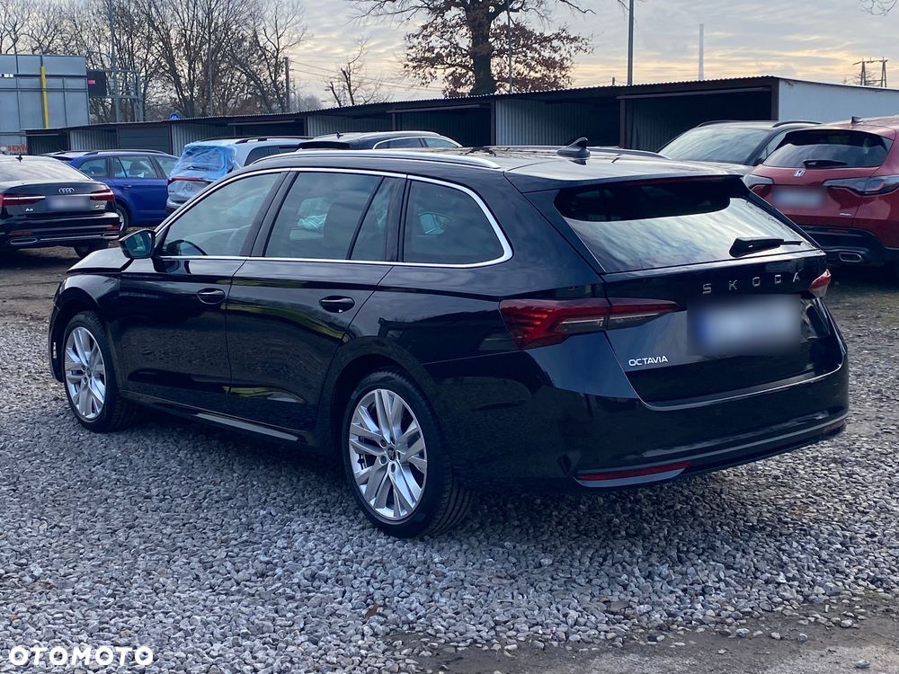 Skoda Octavia 1.5 TSI mHEV Selection DSG - 2