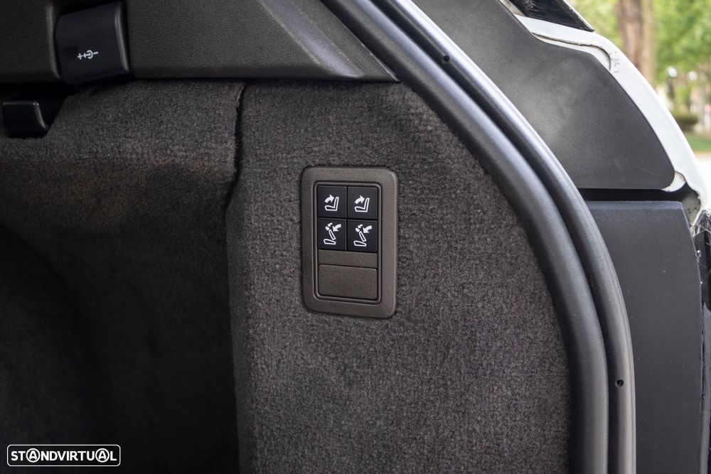 Land Rover Range Rover Sport 3.0 SDV6 HSE - 41