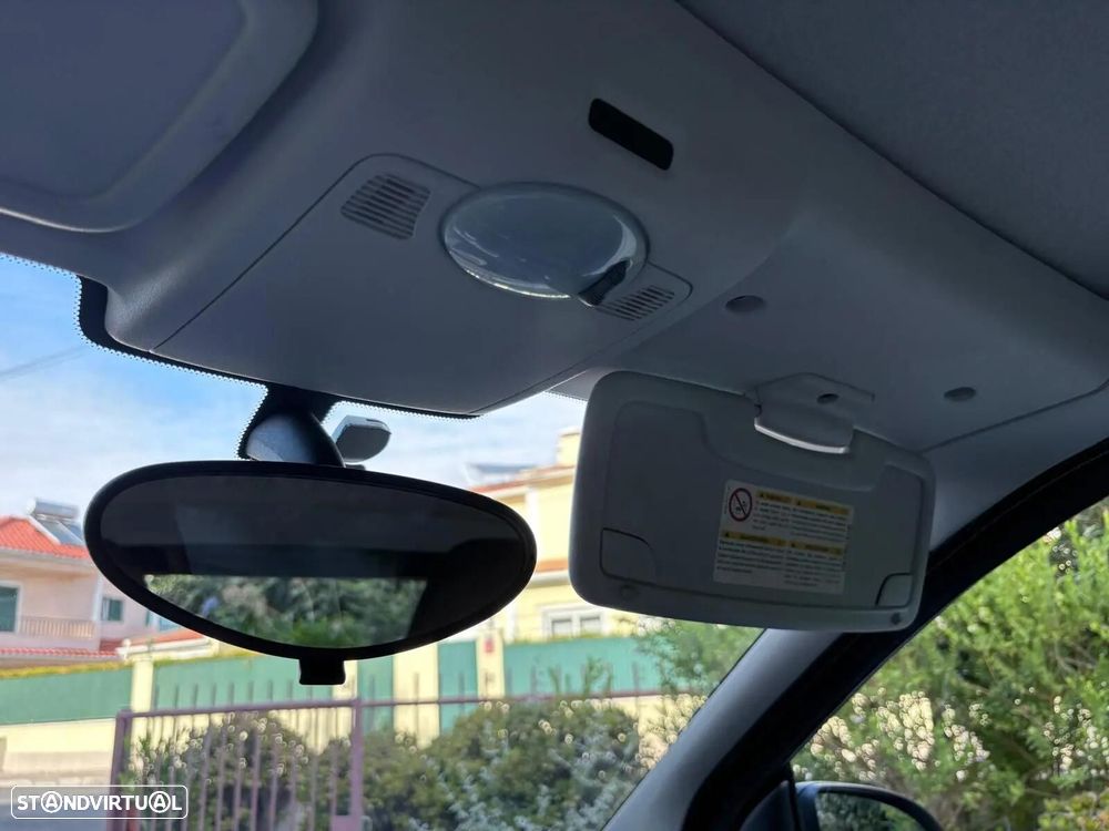 Smart ForTwo Coupé 1.0 Pure 61 - 50
