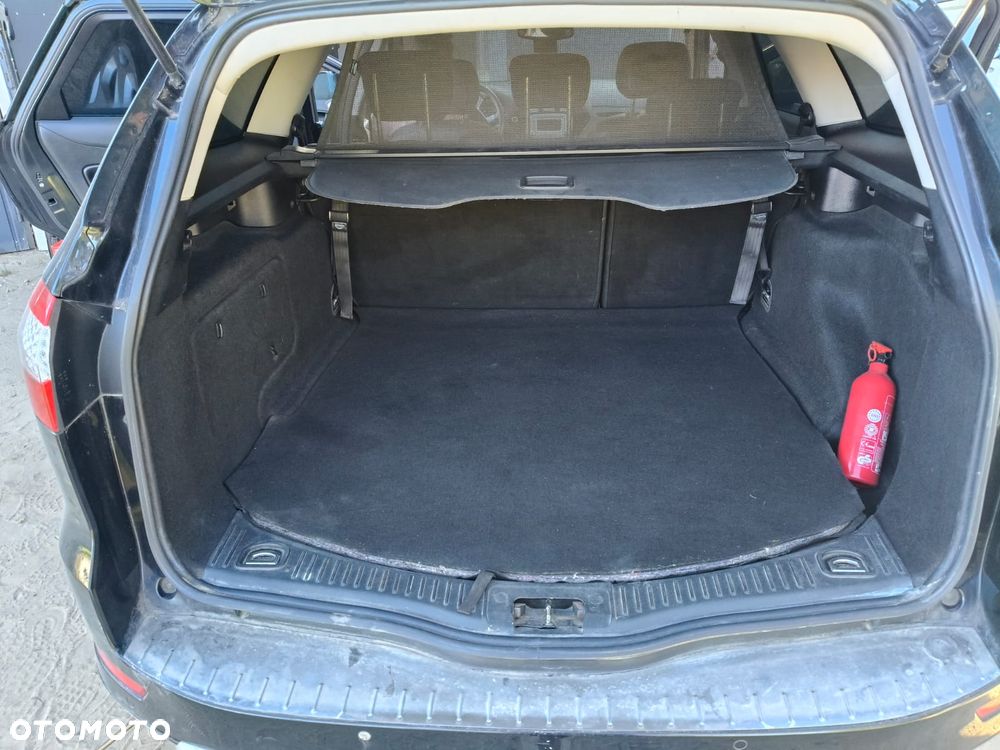 Ford Mondeo 2.2 TDCi Sport - 14