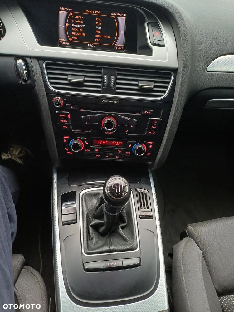 Audi A4 Avant 2.0 TDI - 11