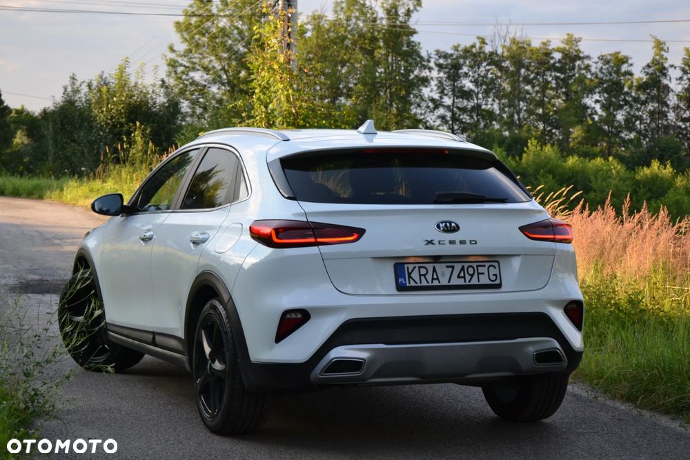 Kia XCeed 1.5 T-GDI Business Line DCT - 8