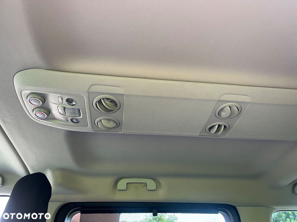 Toyota Proace Verso - 17