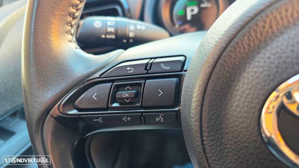 Toyota Yaris 1.5 HDF Exclusive - 11