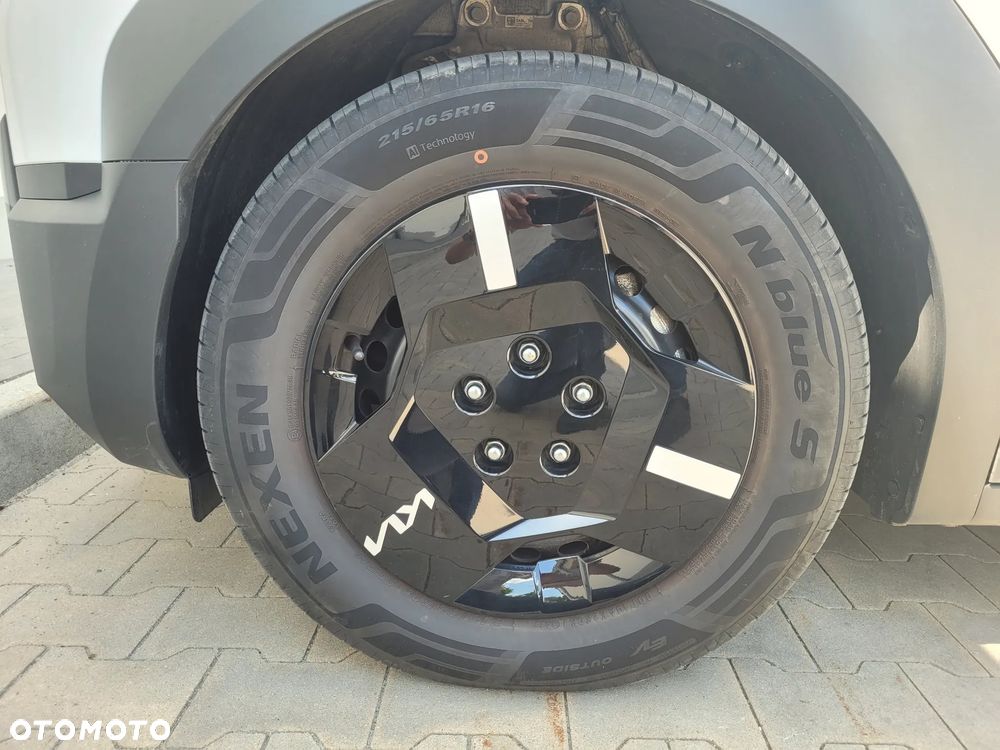 Kia PV5 71.2kWh - 9