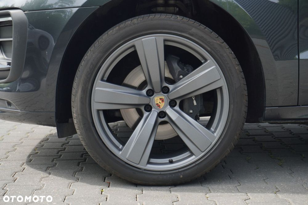 Porsche Macan Standard - 4