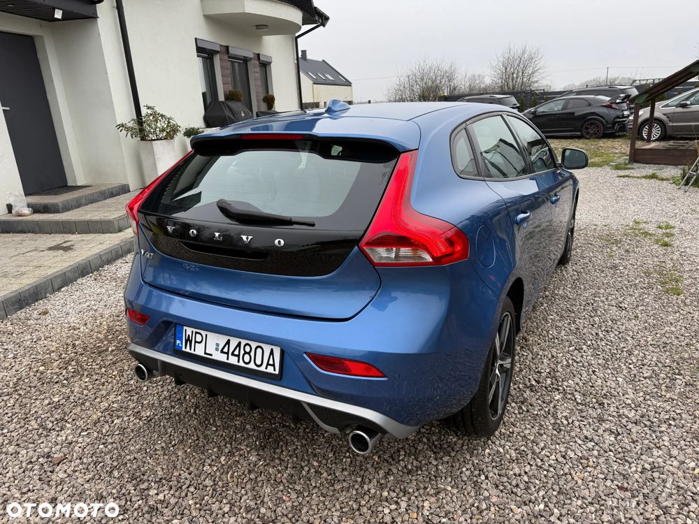 Volvo V40 D2 RDesign - 14