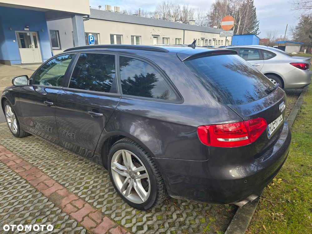 Audi A4 Avant 2.0 TDI - 4