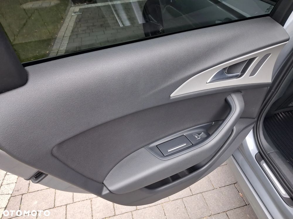 Audi A6 Avant 3.0 TDI S tronic - 24